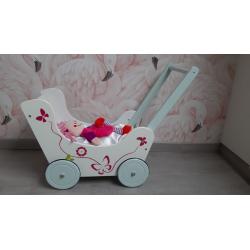 lappenpop met poppenwagen