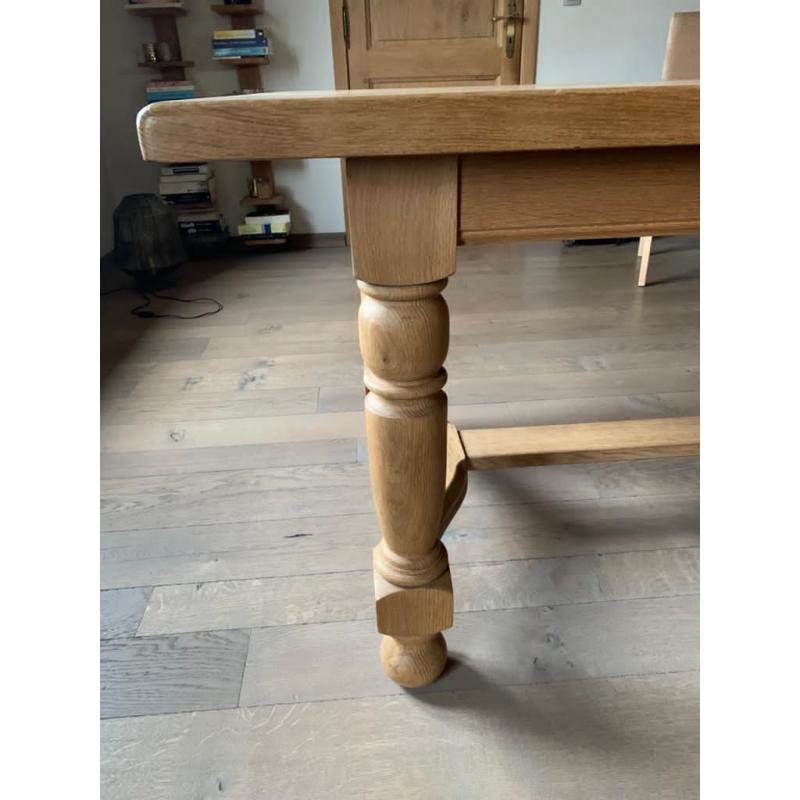 Eiken tafel en 6 stoelen