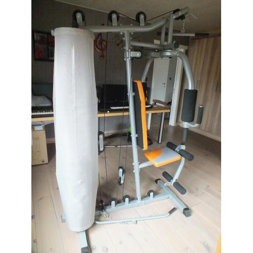 Fitness- apparaten ( o.a. Kettler Golf)