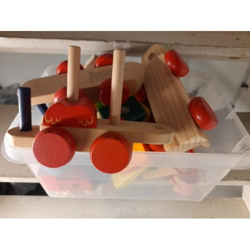 Speelgoedtreintje hout met verschillende wagons