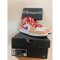 Air Jordan mid wms