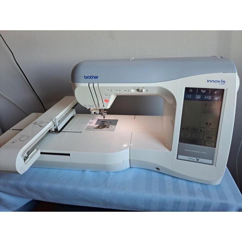 Borduurmachine Innovis 1500D