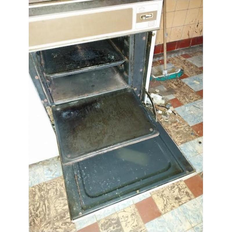 cuisinière à bois Deville