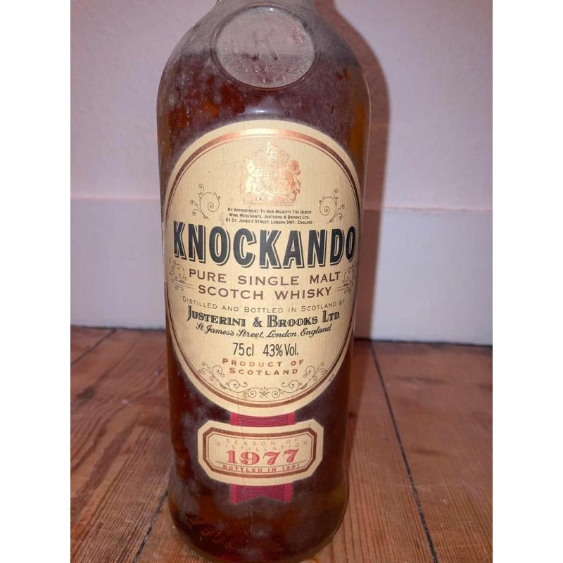 Knockando scotch whisky 1977