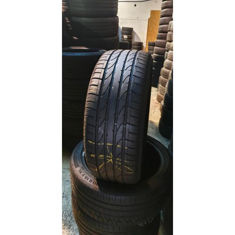 235/50r18 Bridgestone avec montage et equilibrag.