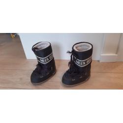 Moon Boots, Maat 27-30