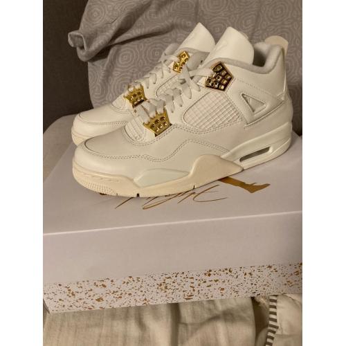 Jordan 4 white en gold (metalic)