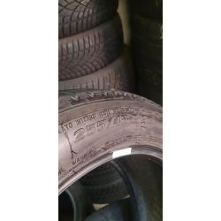 255/45 R20 MICHELIN AVEC MONTAGE ET ÉQUILIBRAGE INCUL