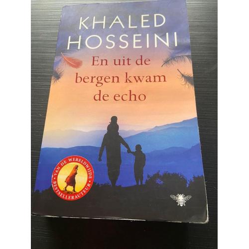 Khaled Hosseini - En uit de bergen kwam de echo