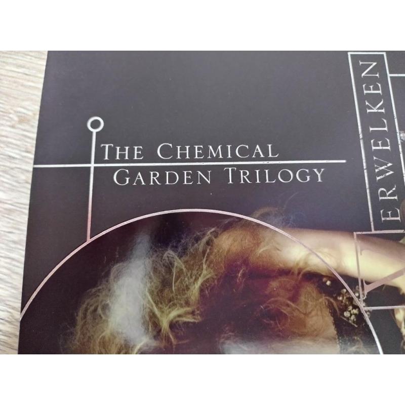 The chemical garden triologie: Verwelken, Vrees en Verbreken