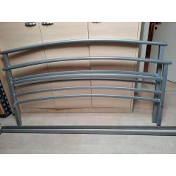 Metalen bedframe