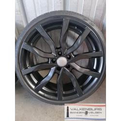 Audi 20 inch zwarte velgen 5x112 VAG VW Seat Skoda zomerband