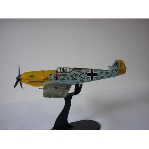 Avion Messerschmitt Bf 109 1/49 Hobby Master