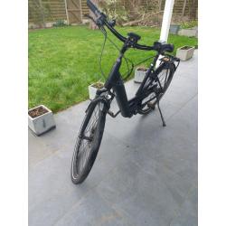 Elektrische fiets Trek District 6 - 400Wh