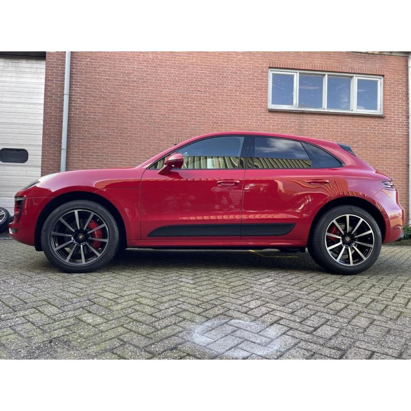 20 inch Porsche Macan 95B Turbo S T GTS velgen winterbanden