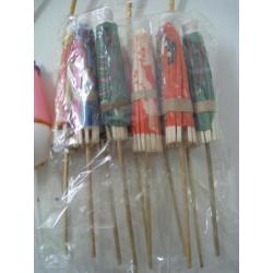 Vintage collectie taartprikkers, parasols, taartversiering