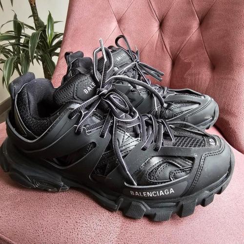 Balenciaga shoes man , size 42