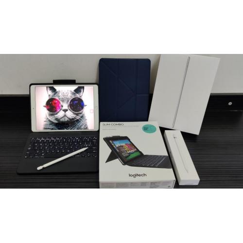 LOGITECH SLIM COMBO 10.5"