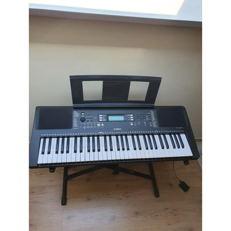 Yamaha keyboard PSR-E373