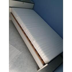 Splinternieuwe Matras voor 1persoonsbed   *halve prijs: 159€