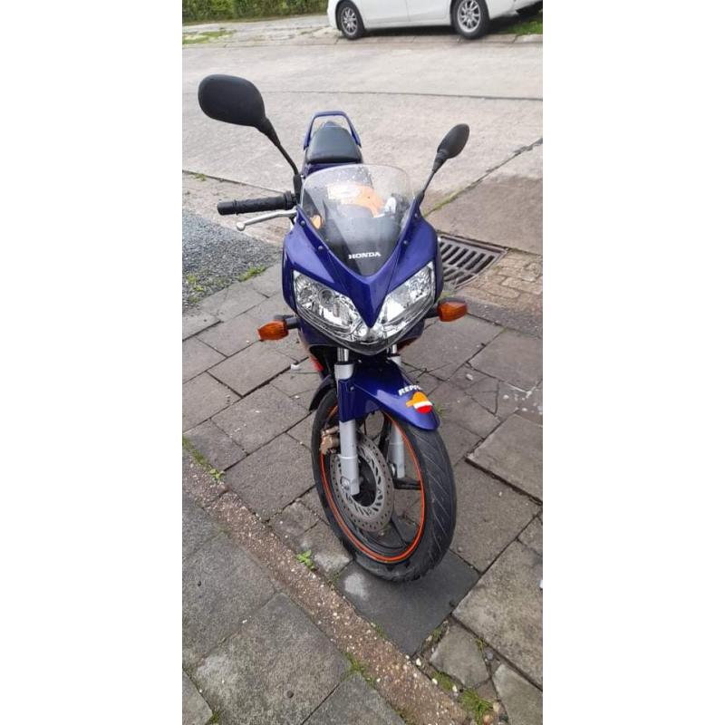 Honda cbr 125r