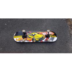 Skateboard hot wheels