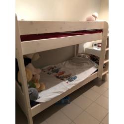 mooi stapelbed  incl matrassen te koop