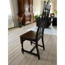 Eiken tafel en stoelen - antiek look