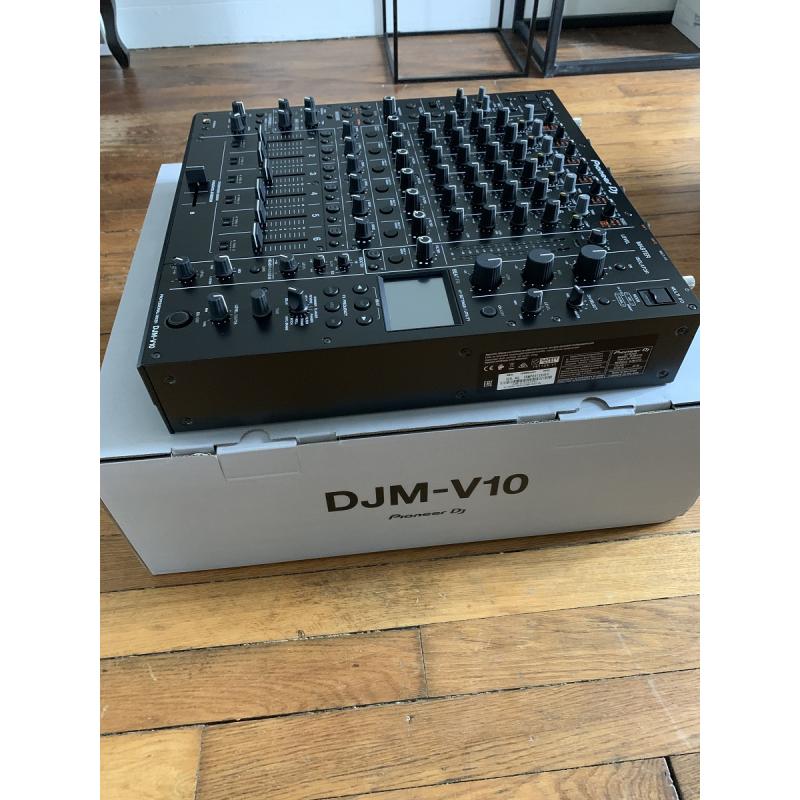 Pioneer CDJ-3000 Multi-Player / Pioneer DJM-A9 DJ Mixer / Pioneer DJ DJM-V10-LF Mixer / Pioneer DJM-S11 / Pioneer CDJ-2000NXS2 / Pioneer DJM-900NXS2 DJ-Mixer